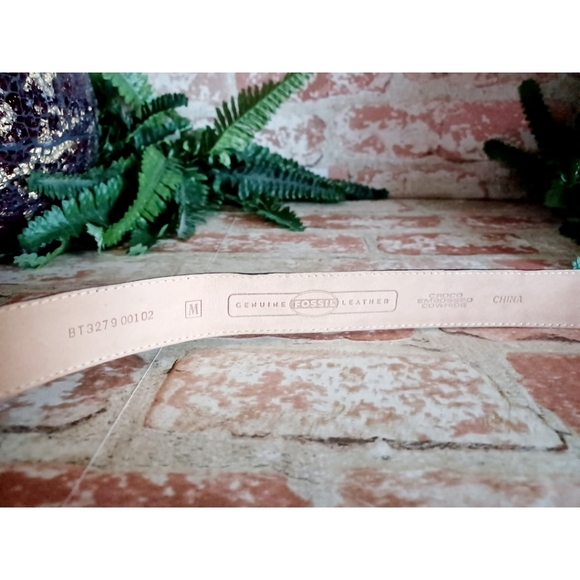 Fossil Black Croc Embossed Leather Belt - Picture 7 of 13